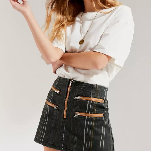 Urban Outfitters DGB Striped Contrast Zipper Mini Skirt Size Lg - Picture 3 of 9